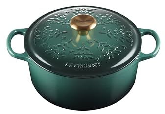 Collection Noel : Cocotte Signature - Arbre en relief avec bouton doré SS - Artichaut