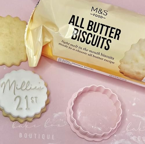 Cookie Cutter for m&s All Butter Biscuits Fondant Stamp Embosser for Marks and Spencers All Butter Biscuits Cookies Cupcakes Reusable Scallop Edge Decorating Tool