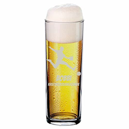 LUXENTU Kölschglas mit Gravur, Kölner Stange mit 0,2 Liter Eichung, Personalisierte Lasergravur mit Name & Motiv, Geschenk für Fußball-Fans, Stürmer mit Bierkrug