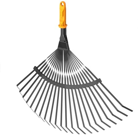Fiskars OneClick Scopa Metallica, Robusto Accessorio per Rastrello da Giardino per Rimuovere Muschio e Feltro dal Prato, Sostituzione Facile con un Solo Clic, Larghezza: 42 cm, Nero/Arancione, 1080675