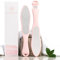 DYNESSE Lime pour pieds professionelle. 3 outils en 1 avec mini-lime intégrée. Aucun risque de blessure. Utilisée dans les salons de pédicure. Râpe en acier inoxydable découpée au laser. Multi-usage