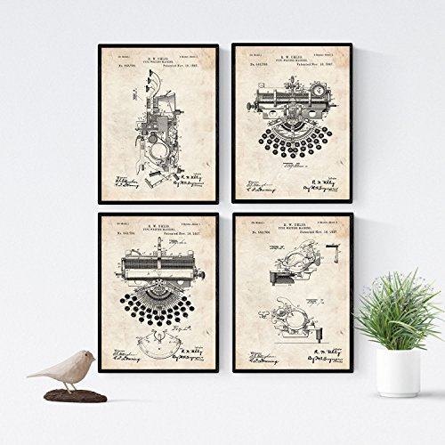 Nacnic 4 Poster Pack mit Schreibmaschine Patenten. Posterset mit Erfindungen und alten Werkzeugen. Bilder von Trompete, Harfe, Violine und Klarinette. A4 ohne Rahmen.