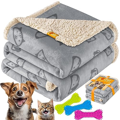 Lovpet® wasserdichte Hundedecke, Fleece Haustier Decke Katzendecke + 3X Kauknochen, für kleine und mittelgroße Hunde, Katzen, 127 x 101 cm, L, Handwäsche, beidseitiger Sofabezug-Schutz Grau