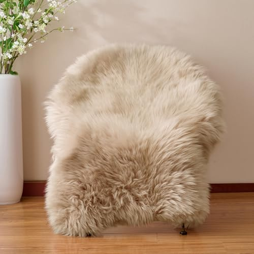 GINAMUSE Premium Genuine Sheepskin Area Rug for Bedroom,Real Fluffy Soft Wool Fur Carpet Natural Luxury Lambskin Rug Seat Chair Covers for Couch Sofa Living Room(Beige,2×3 Feet Sheepskin)