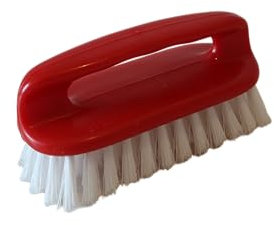 Today – Spazzola Bucato con Manico Ergonomico – Setole Ondulate Semi-Rigide – Rimuove Sporco e Macchie Senza Rovinare i Tessuti – Facile da Pulire – 15x7,5 cm – Colore Rosso