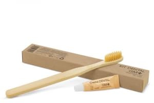 Set dental para viajes y hoteles es ideal para mantener una higiene bucal óptima incluso cuando estás fuera de casa. (100) uds