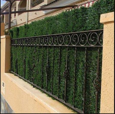 Siepe artificiale bicolore foglia edera 110 bastoncini, verde