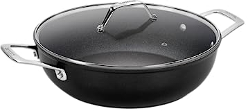 Barazzoni Tegame 2 manici con coperchio, ø32cm, Rivestimento 5 strati Titan Pro, Alluminio antiaderente, Made in Italy, Induzione+Gas, Linea Black Titan Pro