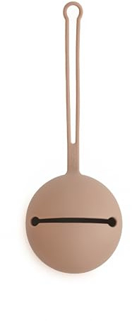 Mushie Caja de Chupete de Silicona | Estuche para Guardar Chupetes | Sin BPA | Accesorios para Bebés Seguros para Niños Pequeños y Bebés | Pale Taupe
