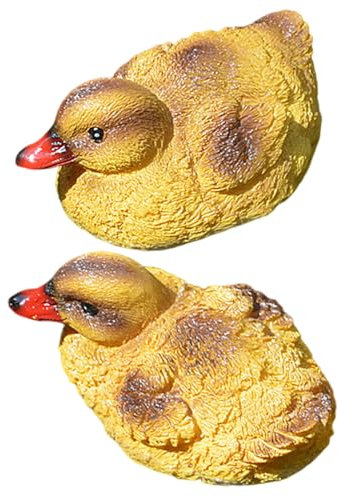 Peosaard Floating Duck Figure, 2Pcs Lifelike Floating Duckling Miniature Statue Ornament, Black Yellow Garden Pool Pond Fountain Lawn Decor Water Fun