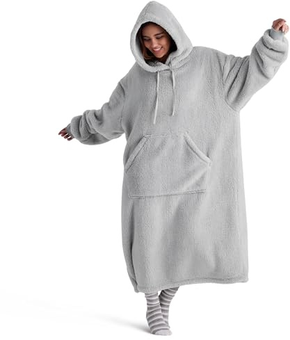 BEDSURE Hoodie Decke mit Ärmeln - Grau 129x75 cm, Kuscheldecke als Geschenk | Tragbare Decke zum Anziehen Erwachsene, Kuschelpullover, Flauschig, Warm & Kuschelig, Geschenkidee für Damen & Herren