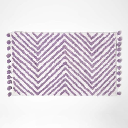 HOMESCAPES Lilac Cotton Bath Mat with Zig Zag Design Super Absorbent Tufted Bathmat with Pom Poms, 50 x 80 cm