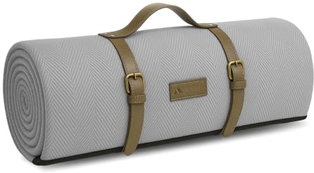 Voyager Picnic Blanket – Green Herringbone Extra Large Outdoor Rug 200x200cm – Waterproof & Sandproof Mat for 6-8 People – Foldable with Handle – Stylish Camping & Beach Blanket