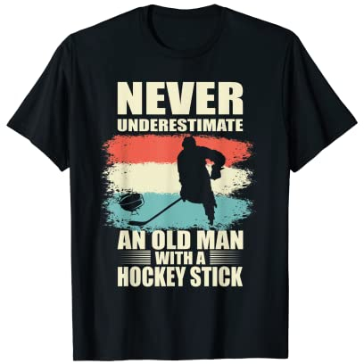 Unterschätze niemals einen alten Mann Ice hockey T-Shirt