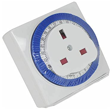 Mr. Gadget's Solutions 24 Hour Segment Timer Switch Programmable On Off Function UK Mains Plug