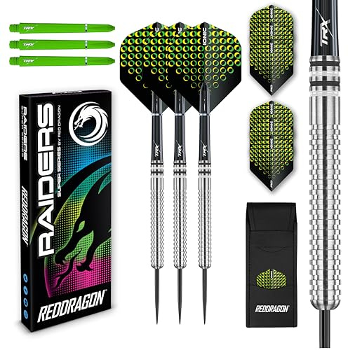 RED DRAGON Raider 1: 23g Steel Tip Tungsten Darts Set - Grön stil Set med professionella pilar med skaft (stammar), flyg och kontantkort.