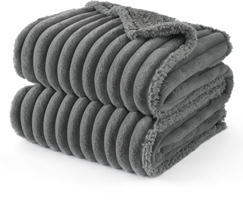 BEDSURE wasserdichte Hundedecke - 152 x 203 cm Hundedecke waschbar für große Hunde, Haustier Decke flauschig und weich, Schutzdecke Hundesofa, Decke für Hunde, Grau