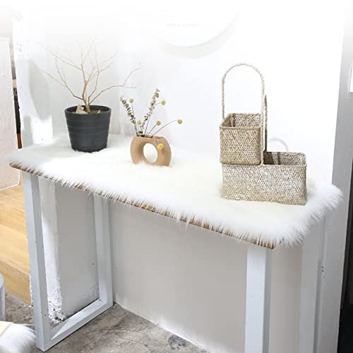 ZJT Fell Tischläufer, Faux Lammfell Schaffell Teppich Weiß, Flauschiger Schaffell Bettvorleger für Party, Tischfest, Urlaub zu Hause, Weihnachtsdekoration Dekofell für den Tisch (30 * 200cm)