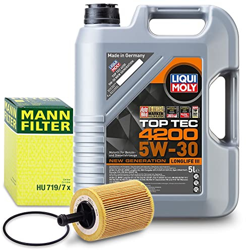 MANN-FILTER Inspektionspaket Filterset 1x Ölfilter, 1x Motoröl 5W-30 4200 | Kompatibel mit: AUDI A2, A3, A3 Cabriolet, A3 Sportback, A4 Allroad B8, A4 B7, A4 B7 Avant, A4 B7 Cabriolet, A4 B8