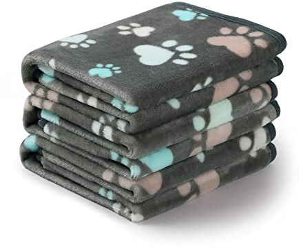 luciphia Hundedecke Katzendecke Waschbar, 1 Pack 3 Decken für Kleine Mittlere Hunde Katzen, Kuscheldecke Hund Flauschig Weiche Warme Fleece Haustier Decken, Hundedecke für Unterwegs, Sofa 76 * 52CM