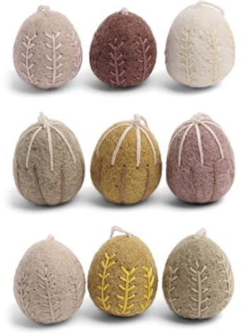 Gry & Sif bestickte Osteranhänger, Ostern, Filzeier, Osterdeko aus Filz, Handmade, Fairtrade, Scandi | bestickte Ostereier in Erdtönen, 4 cm, 9er Set