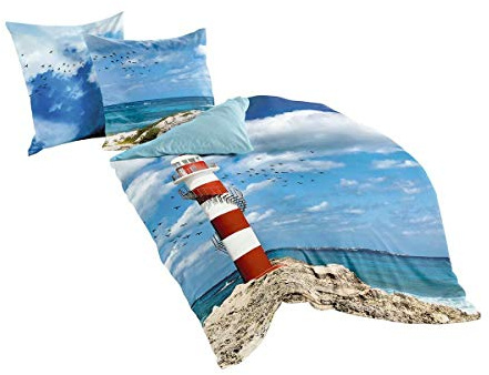 Traumschlaf Mako Satin Bettwäsche · 100% Baumwolle · Blau mit Leuchtturm-Motiv · Pflegeleicht · Atmungsaktiv 135x200 cm + 80x80 cm