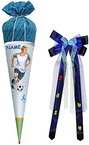 alles-meine.de GmbH Schultüte - mit Stoff bezogen - Fußball - Fußballspieler - 70 cm - mit Holzspitze - rund - incl. Name und große Schleife - Filzabschluß - Stoffschultüte - Zu..