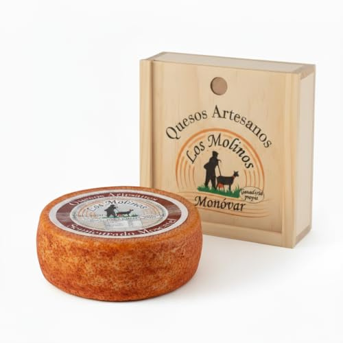 Queso Artesano Semi Curado Pimentón 100% de Leche de Cabra Entero 500 gr | Queso Gourmet Elaboración Tradicional y Casera con Ganadería Propia | Sabor Único y Natural | Estuche de Madera