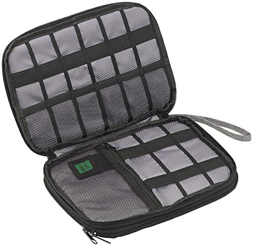 Xcase Kabeltasche: Elektronik- und Kabel-Organizer mit Fach für Tablet-PC bis 8 (20 cm) (USB Stick Organizer, USB Stick Tasche, Festplatten Adapter)