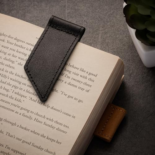 SURAZO Leder Lesezeichen Handgefertigt – Hochwertige Echtleder Buchmarkierung – Kompaktes Design, Schwarz – Geschenkidee für Buchliebhaber – Minimalistischer Stil für Männer und Frauen