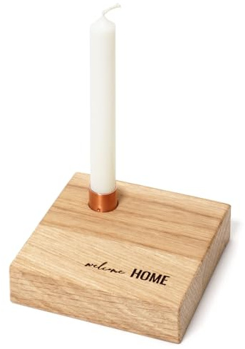 SKONIDA Kerzenständer aus Holz mit Gravur Welcome Home – Mini Kerzenhalter Holz - Kerzenbrett Eiche mit Kupfer Hülse für Baumkerze – Skandi Deko – Kerzenbrettchen minimalistisch – edle Geschenkidee