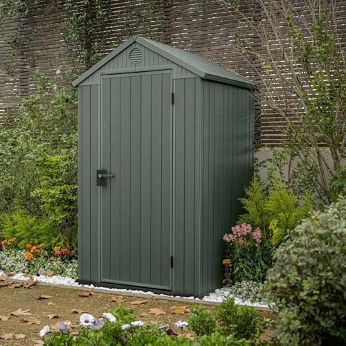 Dmora Casetta da Giardino Lagundo 117x123.8x205.1h cm Verde Resistente agli Agenti Atmosferici Tetto a Due Falde, Materiale Tetto in Plastica