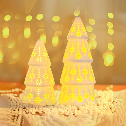 2 Stück Weihnachtsdeko Laterne Weihnachtsbaum Weiß Keramik Weihnachten Lichthaus mit LED Licht Weihnachtsbeleuchtung Tannenbaum Nachtlicht Weihnachten Deko Baum Laterne für Weinachtsdekoration (Weiß)