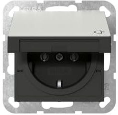GIRA 4454600 Steckdose edelstahl mit Klappdeckel IP20