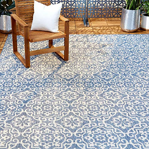 Nicole Miller New York Patio Country Danica Transitional Geometric Indoor/Outdoor Area Rug, Blue/Grey, 5'2x7'2