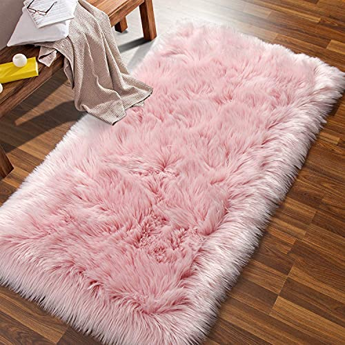 AUFELL Pink Fluffy Rug Soft Faux Fur Bedroom Carpet for Girls Room,Small Area Rug for Sofa,Living Room,Nursery,Washable Shag Rug,Cute Home Deco(23.6 x 35.4 inch)