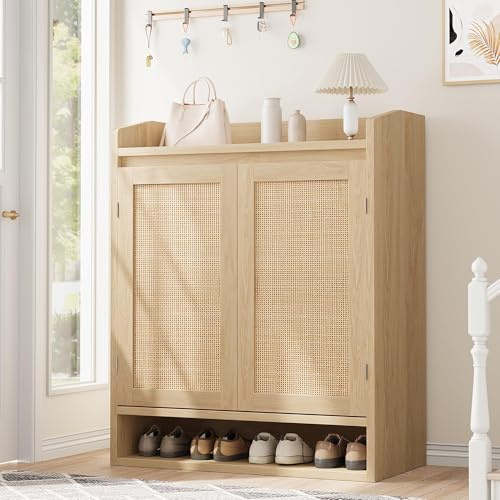 GarveeMore Schuhschranks Moderner Schuhschrank Aus Holz Für Den Flur Mit 2 Türen Freistehender Schuhkommode 5-Stöckiger Rattan Schuhregal Für Flur, Eingangsbereich, Schlafzimmer, 83 x 38 x 105Cm