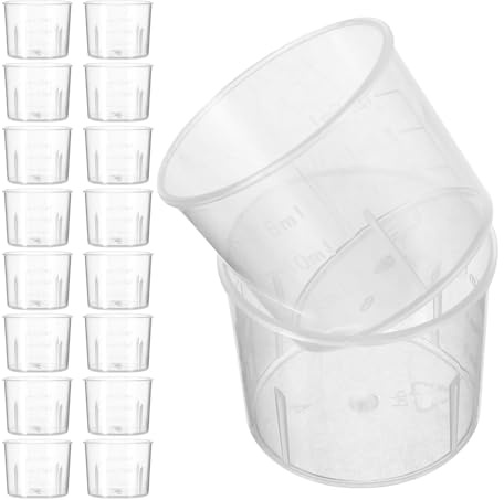 BUGUUYO 100pcs Plastic Measuring Cups and Precise Scale 15ml Small Beakers for Laboratory and Kitchen Use Safe to Use Plastic Measuring Beaker Set