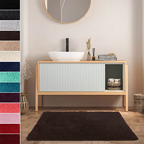 casa pura Badteppich Sky Soft - Flauschige, rutschfeste & Weiche Badematte | Bad & Duschvorleger für Badewanne Dusche & Toilette | Maschinenwaschbar & schnell trocknend | 70x120 cm - Braun