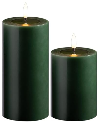 Novaliv 2er Set Led Kerzen flackernde Flamme mit Echtwachspiegel grün 7,5cm ø 1x 15 cm, 1x10 cm Höhe, LED Kerzen mit Timerfunktion, 2 AA Batterien nötig, LED Echtwachs Stumpenkerzen warmweiß