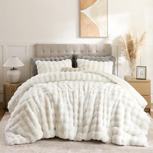 YIKUSH White Comforter Set Full – Ultra Soft & Warm Faux Fur Comforter for Winter, Elegant Fluffy Cream Comforter with Pillowcases, Cozy White Full Bedding Set