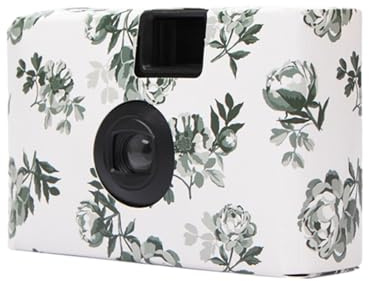 YOGOTEU 1 Set Cartoon Disposable Camera with 17 Sheets Film Portable Once Pictures Taking Fool Optical Cameras Indoor Photography