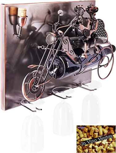 BRUBAKER Weinflaschenhalter Paar auf einem Motorrad - Wall Art Bild Metall - mit 3 Glashaltern - inklusive Grußkarte für Weingeschenk