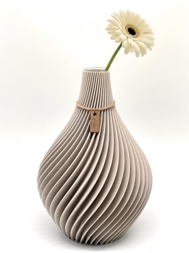 Filsi Home | 3D Druck Vase Nuvia | hergestellt aus PLA (Bio-Kunststoff) | umweltfreundlich | Tiefe Rillen | einzigartige Optik | Made in Germany (Greige, 25cm Höhe 17cm Durchmesser)
