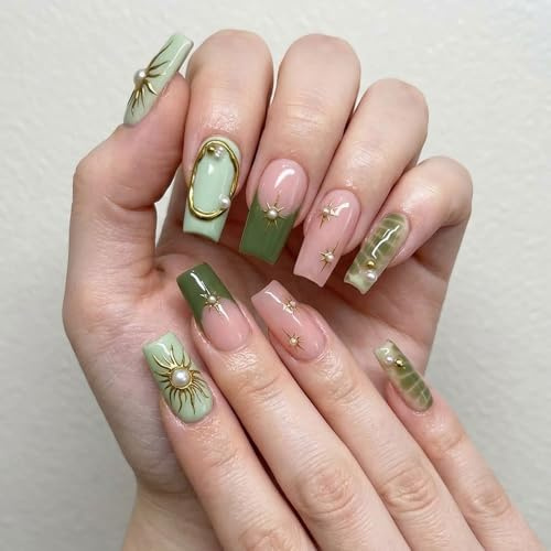 Higijapuf 24 pièces faux ongles à coller French, ongles verts forme carrée moyenne, faux ongles avec étoiles dorées 3D et strass, ongles artificiels pour fête, mariage et quotidien