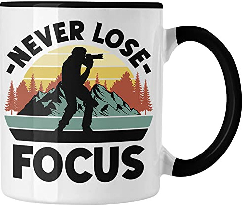 Trendation - Fotograf Tasse Zubehör Lustig Fotografie Geschenk Fotografieren Kaffeetasse Geschenkideen Grafik Insider Focus (Schwarz)