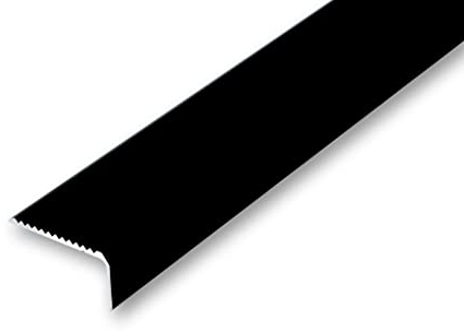 (21,80EUR/m) 44 x 23 x 1500 mm Treppenwinkel schwarz gebohrt inkl. Montageset Treppenkantenprofil Treppenkante grob gerieft, stabil und rutschhemmend