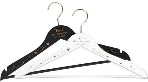 LAUBLUST Kleiderbügel Hochzeit Personalisiert - Personalisierter Bügel Holz für Braut & Bräutigam als Hochzeit-Deko | Willich in Gold - Weiß/Schwarz, 2er Set | Personalisiertes Geschenk zur Hochzeit