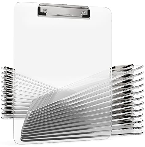 Lot de 25 planchettes à pince en plastique transparent en acrylique transparent avec clip en métal à profil bas 31,8 x 22,9 cm pour salle de classe avec crochet de suspension – Peut contenir 100