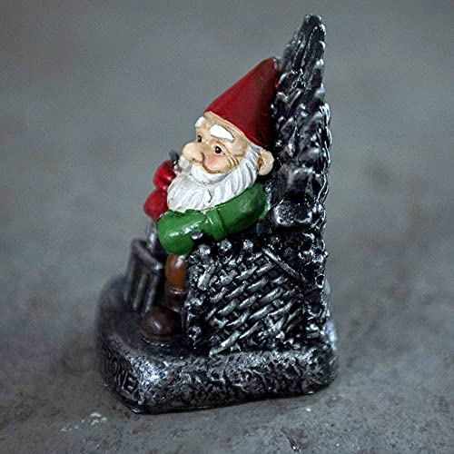 Garden Mile Throne Miniature Garden Gnome Figurine Resin Statues Outdoor Ornaments - Novelty Game Memorabilia Mini Garden Ornaments Sculpture for Indoor and Outdoor Home Decor - 10cm
